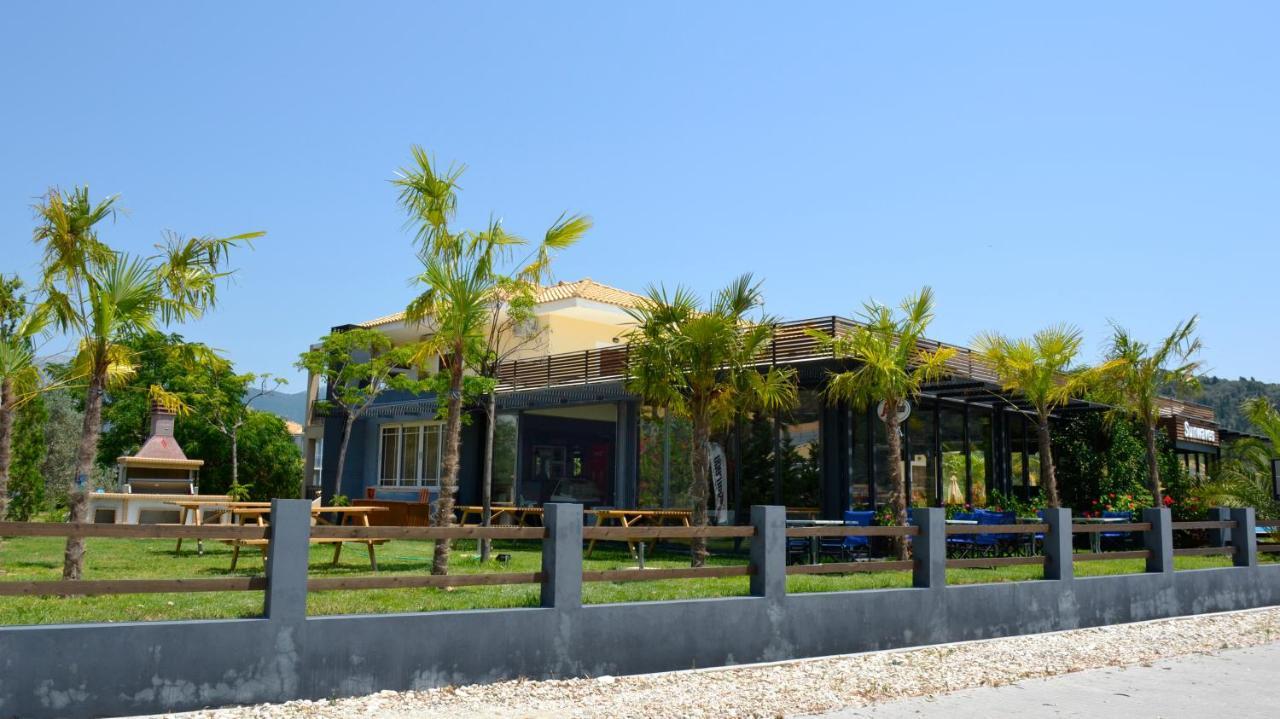 Sunwaves Beach Hotel Vasilikí Exterior foto